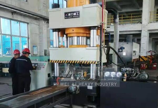 礦用錨桿托盤液壓機(jī)